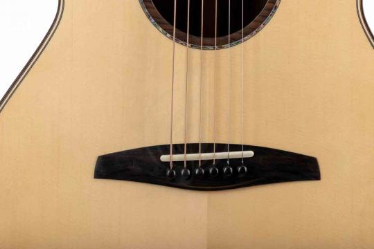 Акустическая гитара  - фото 5