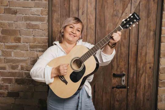 Акустическая гитара  - фото 5